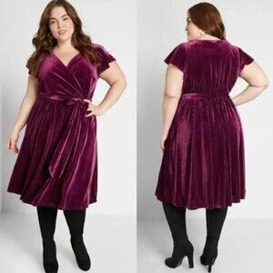 Perfect Holiday Party Dress! - ModCloth Burgundy Ribbed Velvet Midi Dress
